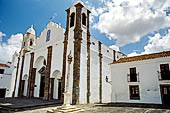 Monsaraz - la Igreja Matriz, eretta nel XIII secolo.